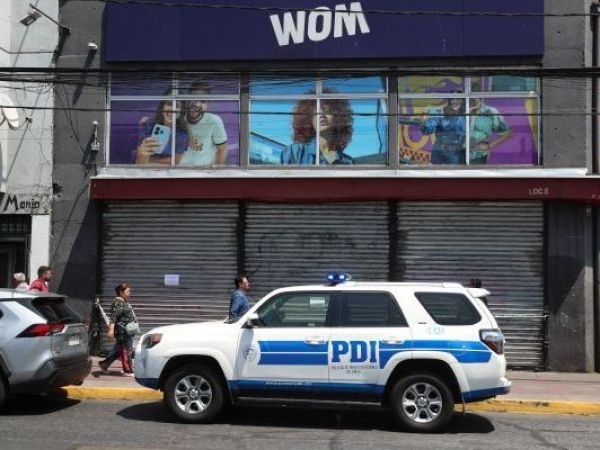 Violento robo en San Miguel: banda golpea a clientes en tienda de telefonía