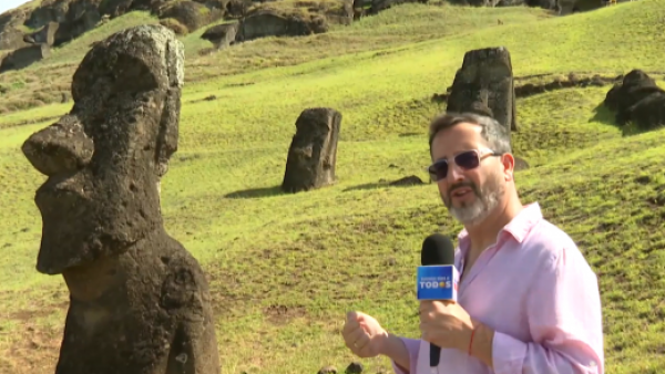 El increíble Rano Raraku, la cantera de los moais en Rapa Nui
