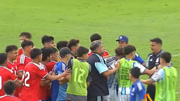 Final caliente: Duelo entre Chile y Argentina Sub-17 termina en incidentes
