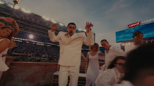 Mundo, no lo vas a entender: El comentado momento del show de Bad Bunny que llenó de nostalgia a Latinoamérica
