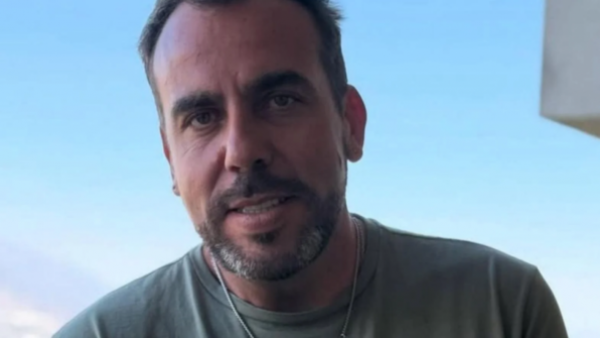 <p>Kaminski es captado a los besos con su supuesta nueva pareja</p>Kaminski es captado a los besos con su supuesta nueva pareja
