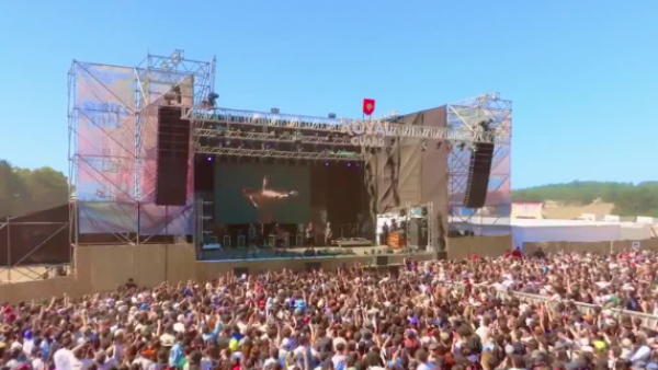 Desde Pichilemu: Surfestival celebra sus 20 años en exclusiva por TVN
