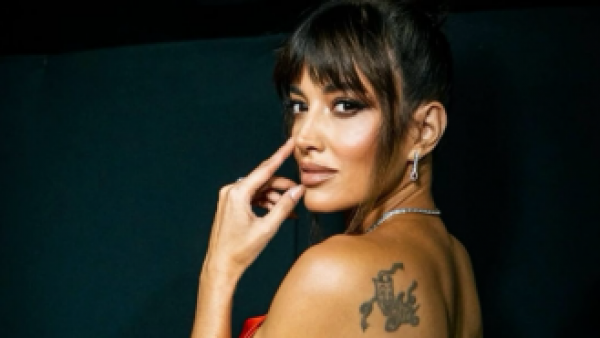 <p>Yamila Reyna suspende shows en Santiago tras quiebre con Américo</p>"Por motivos personales": Yamila Reyna suspende shows en Santiago tras quiebre con Américo
