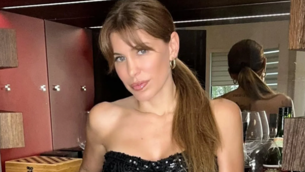 Wilma González se defiende contra comentarios que la acusan de "abandonar" a su hijo
