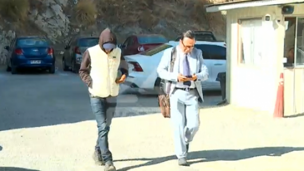 Se entrega detenido liberado por error en Viña del Mar
