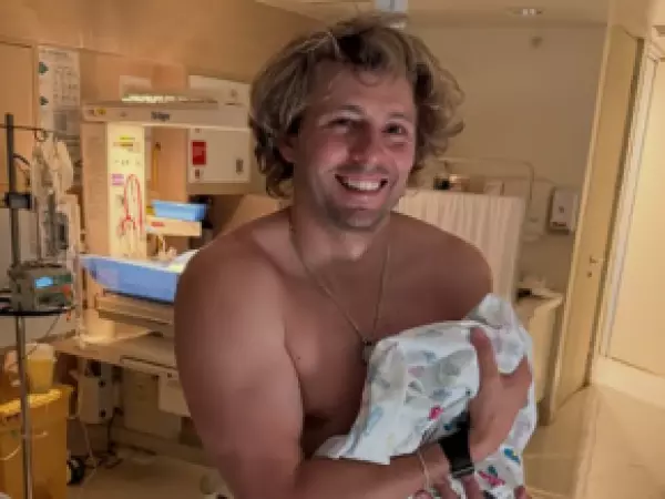 Joaquín Méndez anuncia el nacimiento de su hijo Valentino