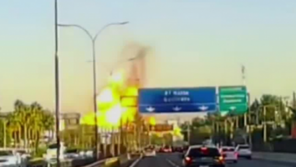 VIDEO: momento exacto de la explosión que provocó el gigantesco incendio en la comuna de Renca
