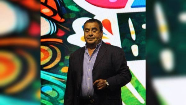 Tras presunto beso: Padre de niña acusa a Dino Gordillo y afirma tener pruebas