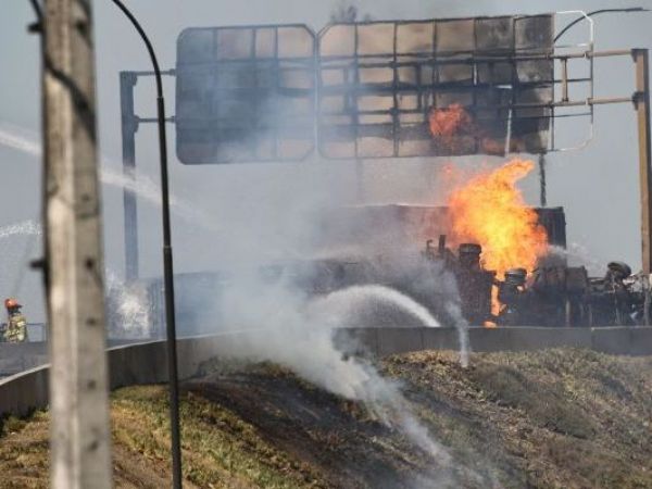 Fiscalía responsabiliza a conductor del camión de gas por explosión en Renca