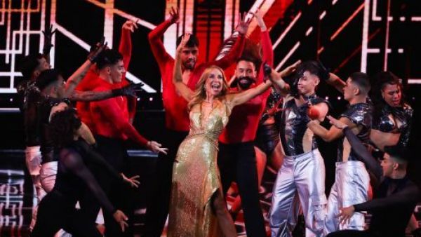 "Está radiante y lo está pasando bien": La destacada primera noche de Karen Sylvia en Viña 2026
