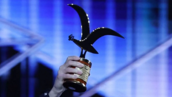 Detienen a sujeto acusado de robar Gaviota de Oro y Antorcha de Plata