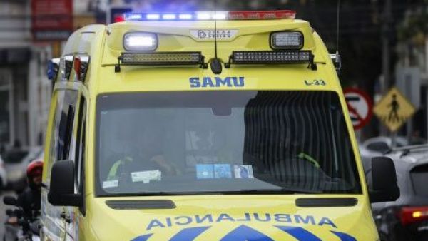 <p>Dos lesionados tras explosión por gas en Mercado Central de Antofagasta</p>Dos lesionados tras explosión por gas en Mercado Central de Antofagasta
