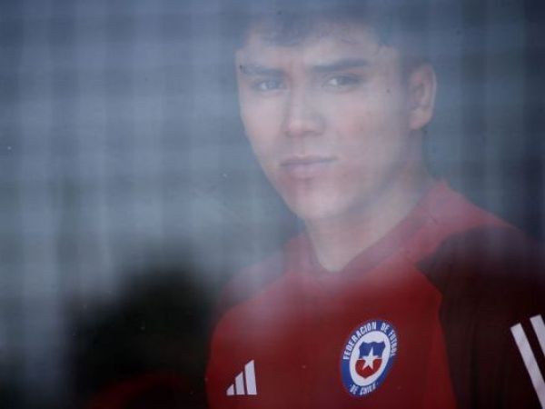 Revelan el motivo que ha retrasado el debut de Damián Pizarro por Racing Club