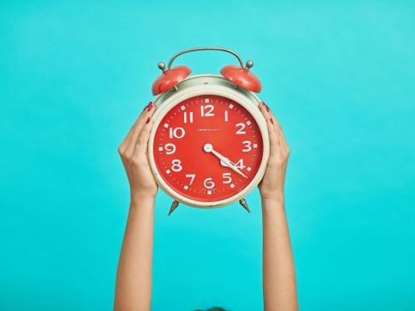 Cambio de hora: ¿hay que retrasar o adelantar el reloj?