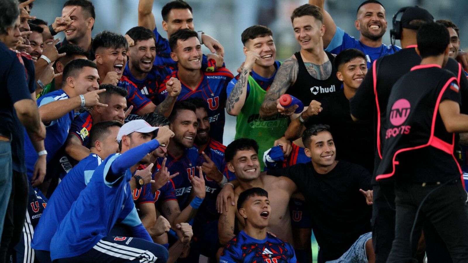 Revive "Hay Zoom" especial clásico de Colo Colo - Universidad de Chile
