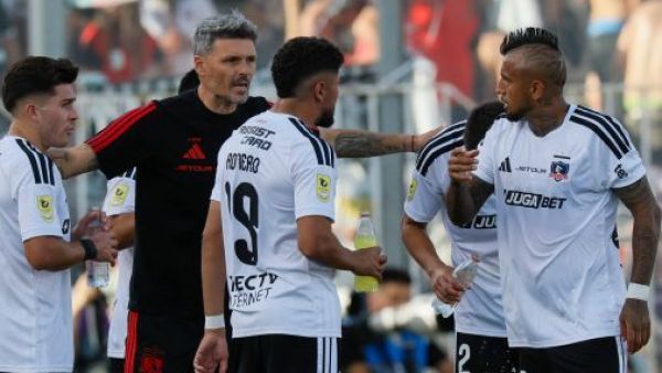 "Ya van a venir las buenas": La reacción de los hinchas de Colo Colo tras el clásico
