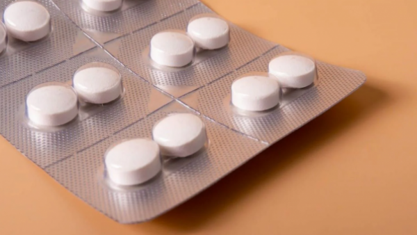 Alerta por aumento de niños y jóvenes intoxicados por consumo de melatonina
