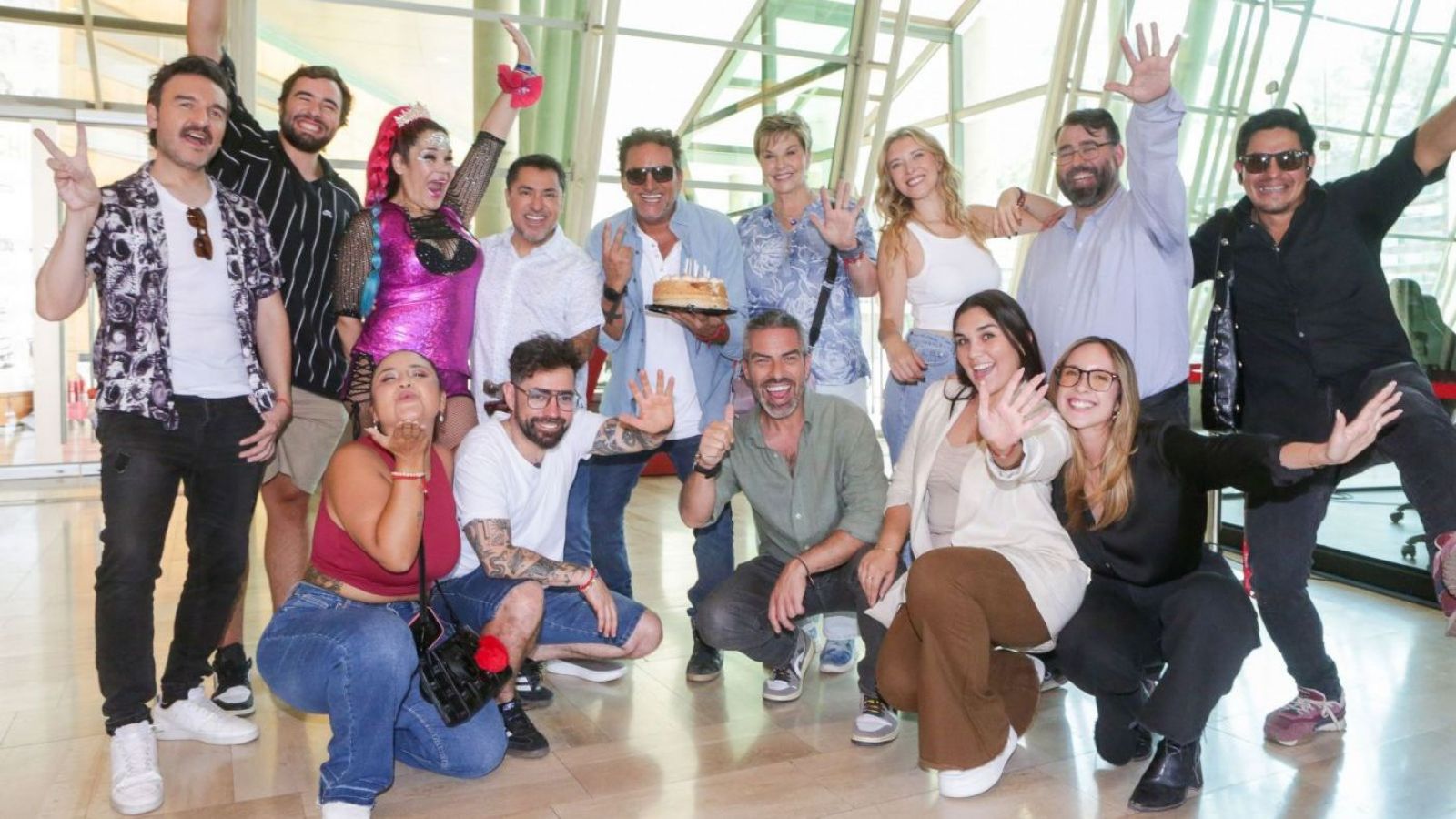 “El Medio Día” celebra su primer año al aire en TVN con edición especial