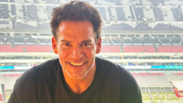 Usuarios pensaron que era IA: Cristián de la Fuente sorprende con su transformación física