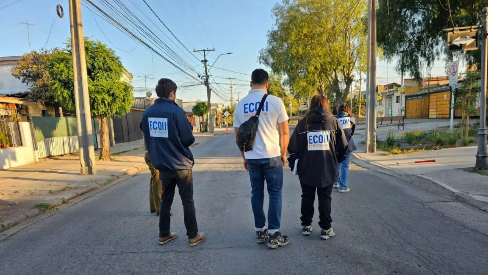 Hallan cadáver dentro de caja de cartón en camión de basura en Quinta Normal