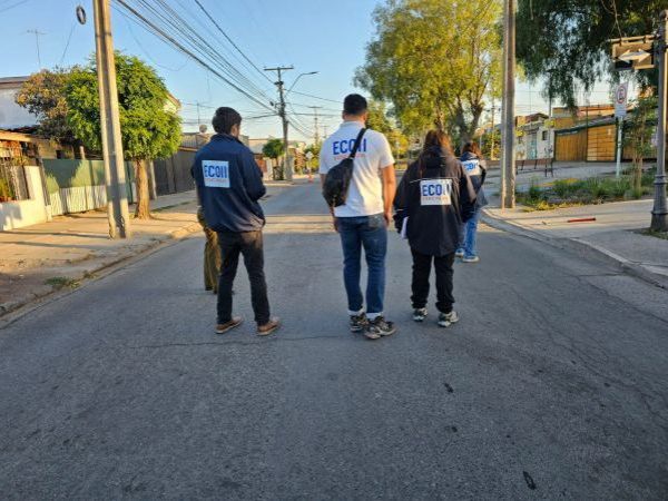 Hallan cadáver dentro de caja de cartón en camión de basura en Quinta Normal