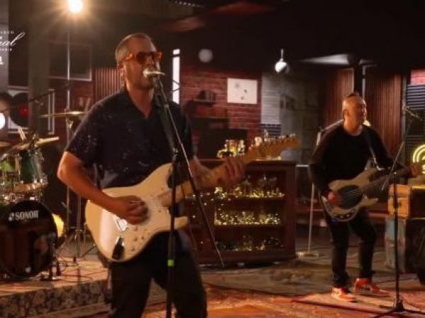 Gufi en Mistral Road To Lolla