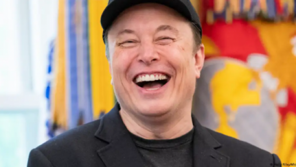 <p>Musk duplica su fortuna y sigue como el más rico del mundo</p>Musk duplica su fortuna y sigue como el más rico del mundo
