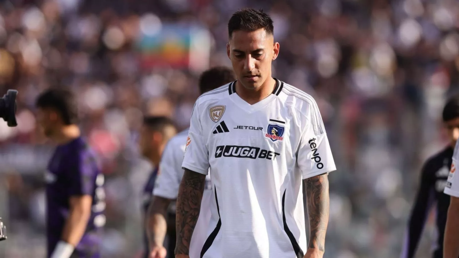 Se lamenta Colo Colo: Javier Correa se lesionó y será baja al menos por un mes