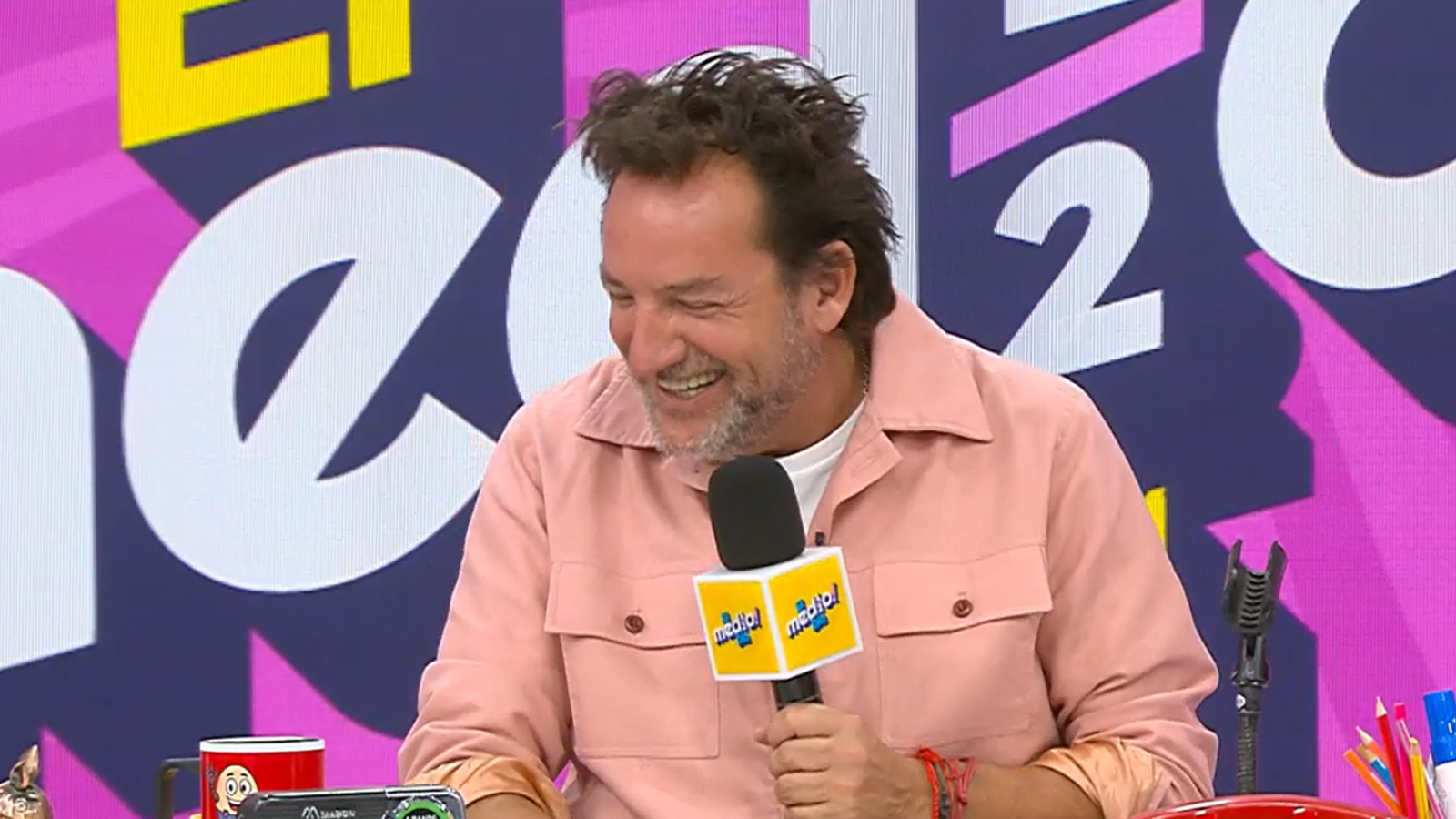 Daniel Fuenzalida revela "su manía muy rara y tonta" que realiza en su casa
