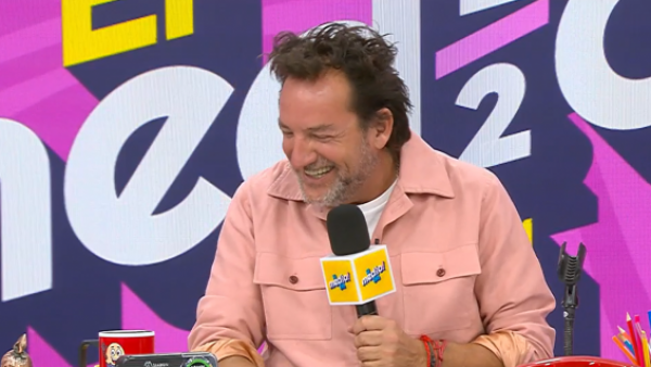 Daniel Fuenzalida revela "su manía muy rara y tonta" que realiza en su casa