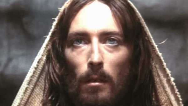 Un clásico de Semana Santa: No te pierdas "Jesús de Nazaret" en TVN
