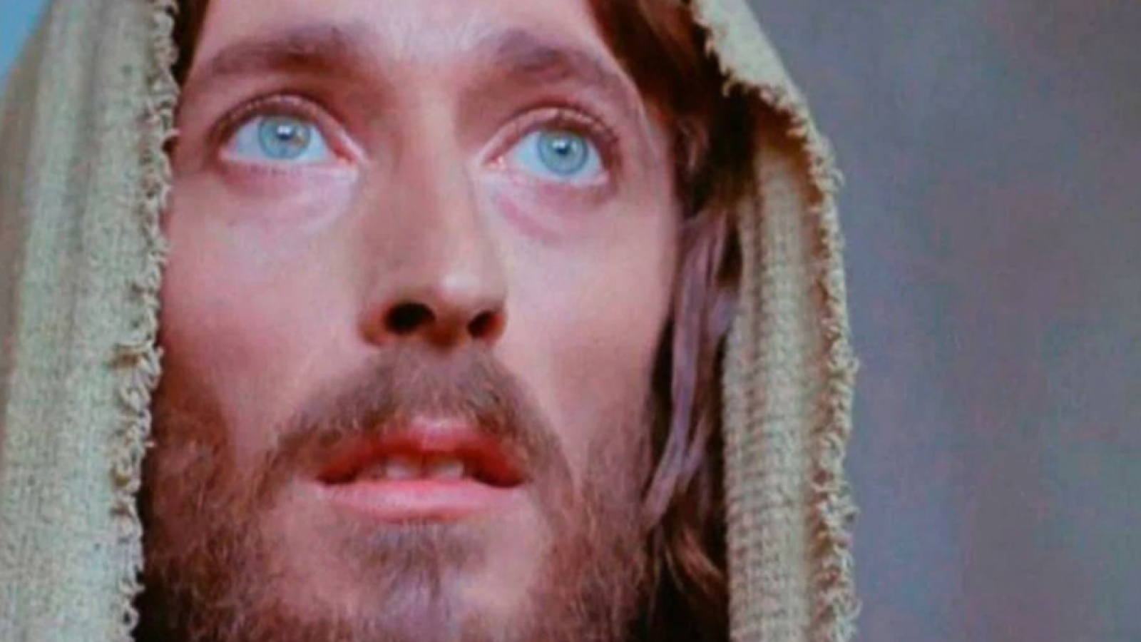 Jesús de Nazaret en TVN: Así luce Robert Powell a sus 80 años
