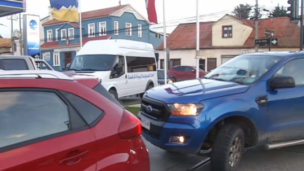 Así reaccionó Punta Arenas ante la histórica alza en bencinas y combustibles
