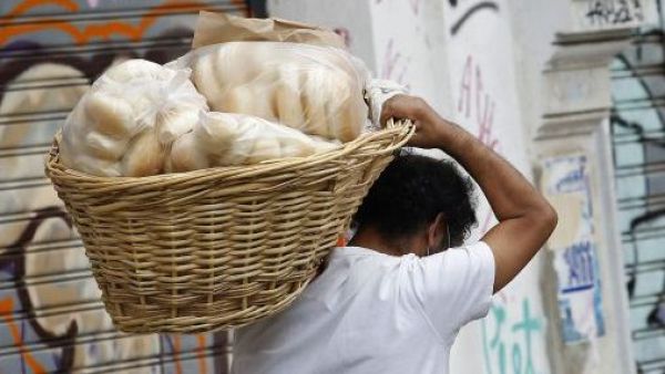 <p>Panaderos advierten fuerte alza de costos y presión sobre precios</p>Panaderos advierten fuerte alza de costos y presión sobre precios

