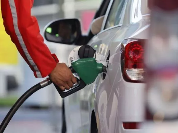 ¿Sube la UF? El efecto de la histórica alza de combustibles en su valor