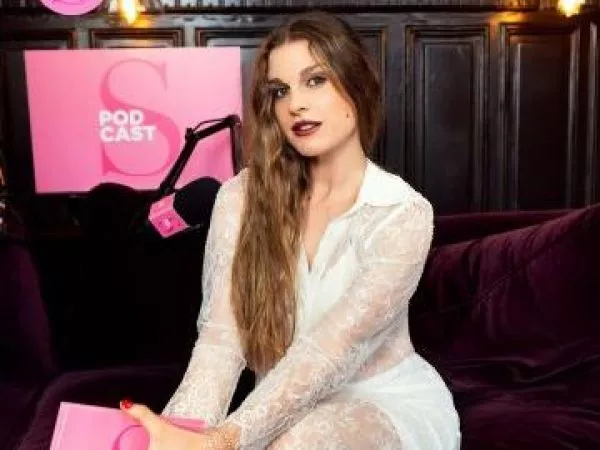 Constanza Varela reaparece tras hospitalización de su hija Roma