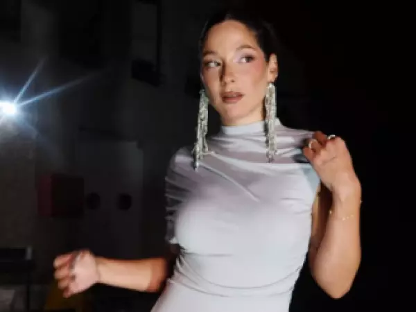 Kel Calderón responde a rumores de supuesto embarazo