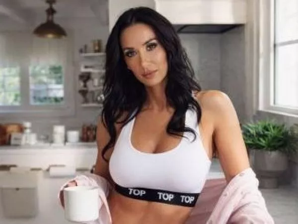 Pamela Díaz alerta a sus seguidores tras revelar problema de salud