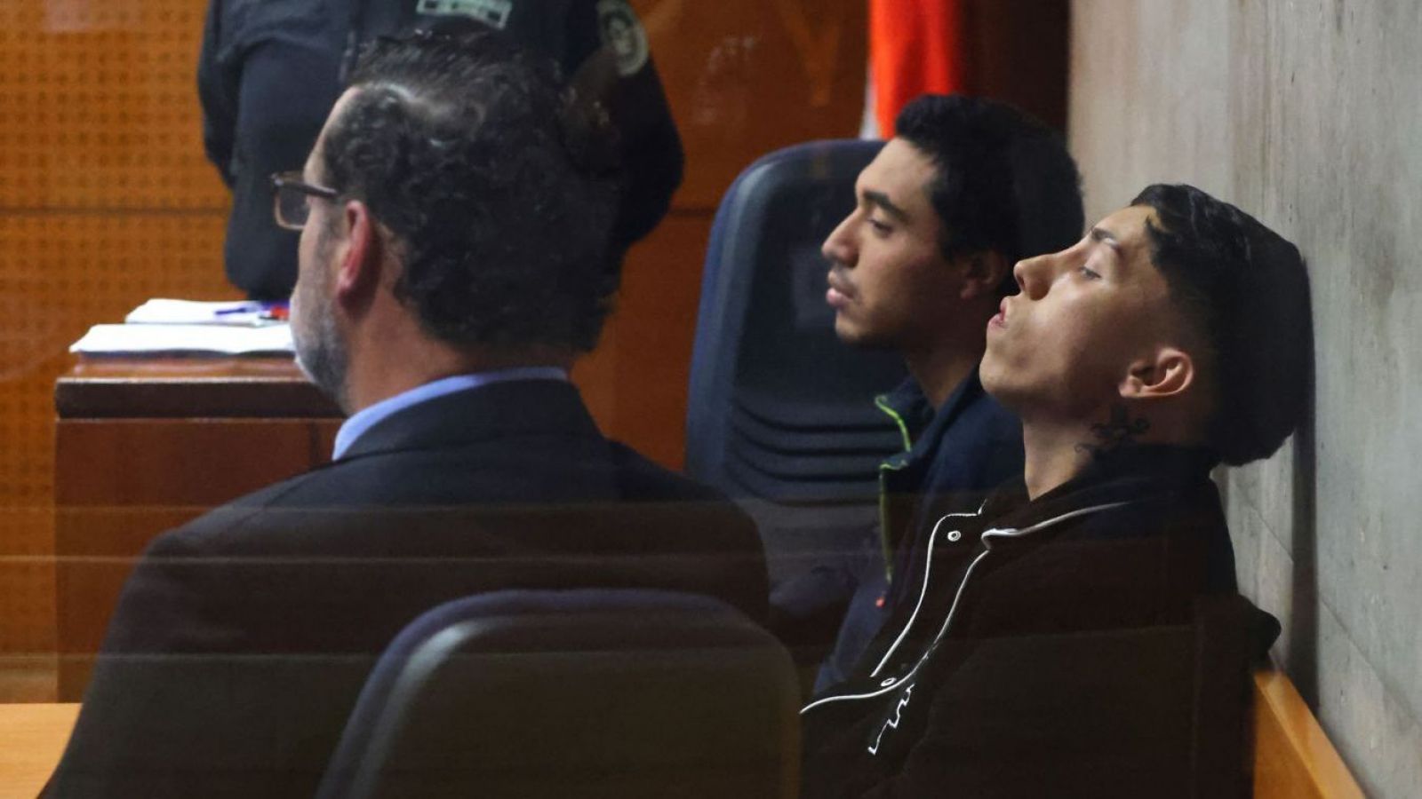 <p>Standly enfrentará arresto domiciliario diurno tras ser detenido conduciendo bajo efectos de drogas</p>

