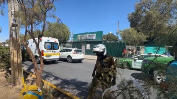 Hay una inspectora fallecida: estudiante apuñala a alumnos y funcionarios de un liceo en Calama
