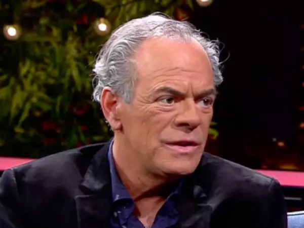 Muere Eduardo Cruz-Johnson, histórico lector de noticias de TVN