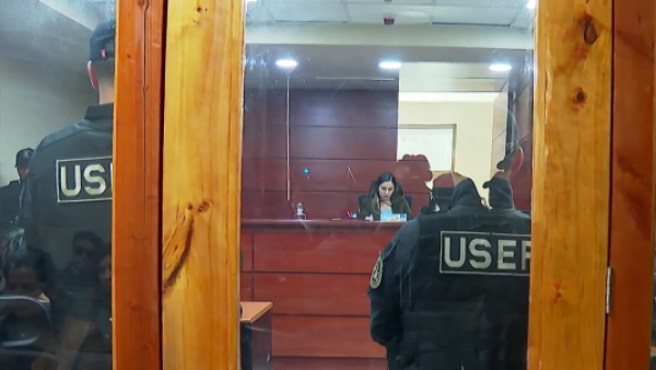 <p>"¿Quién me grabó pateando?": El video donde "La Jauría del Biobío" celebró golpiza a joven de 20 años </p>"¿Quién me grabó pateando?": El video donde "La Jauría del Biobío" celebró golpiza a joven de 20 años
