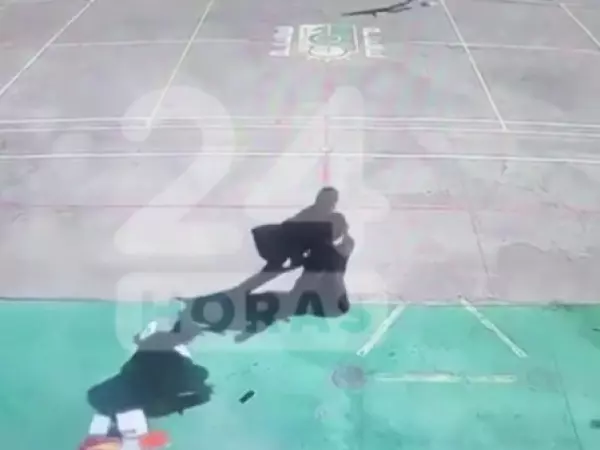 Tackle y al suelo: El video de los estudiantes reteniendo a asesino de Calama