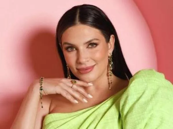 La lucha de Eugenia Lemos por bajar los kilos del embarazo tras ser mamá a los 40