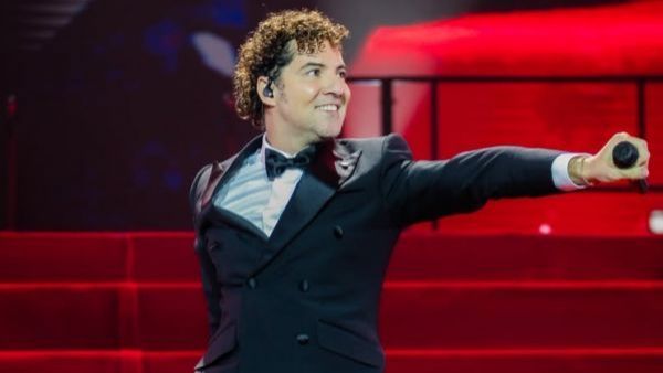David Bisbal sorprende cantando "Vivir así es morir de amor": el éxito de Camilo Sesto
