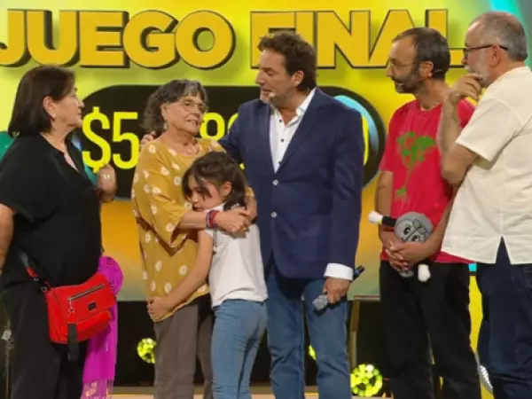 ¡Ahora Caigo! celebró 600 capítulos entregando un premio récord