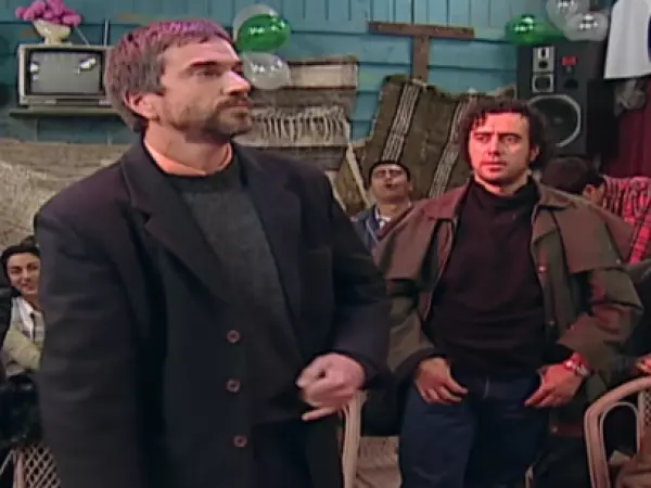 La Fiera - T1E74 | Un desfile y tres papás