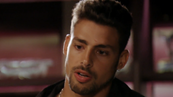 <p>Estreno este domingo: Mira un avance extendido de "Avenida Brasil" en TVN </p>Estreno este domingo: Mira un avance extendido de "Avenida Brasil" en TVN
