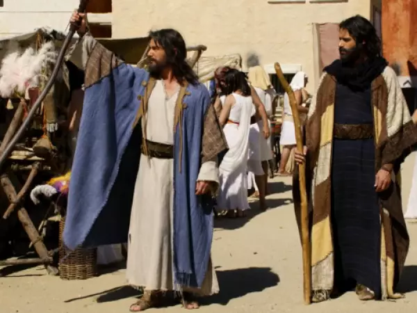 Moisés y los 10 Mandamientos - T1E71 | El polvo en piojos