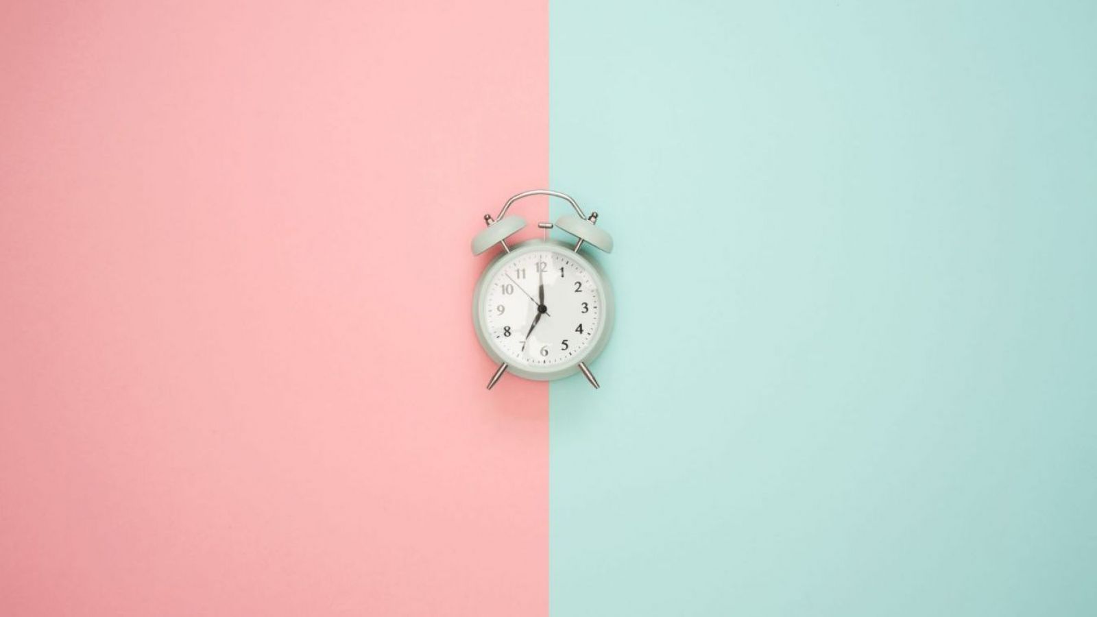 <p>Cambio de hora: especialistas alertan impacto en apetito, ánimo y sueño</p>
